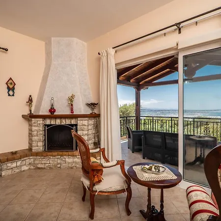 Silva, Garden & Sea View, 3 Bedroom -10 Min Drive From Center