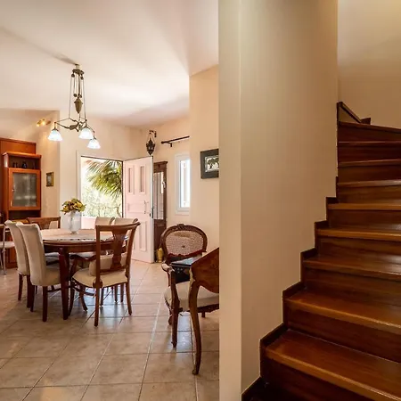 Villa Silva, Garden & Sea View, 3 Bedroom -10 Min Drive From Center