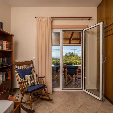 Silva, Garden & Sea View, 3 Bedroom -10 Min Drive From Center Villa *